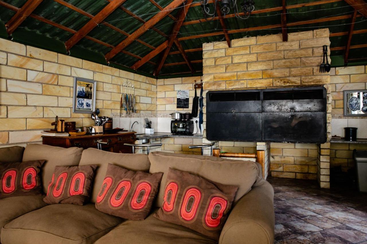 Woodpecker Guesthouse Фиксбург Экстерьер фото