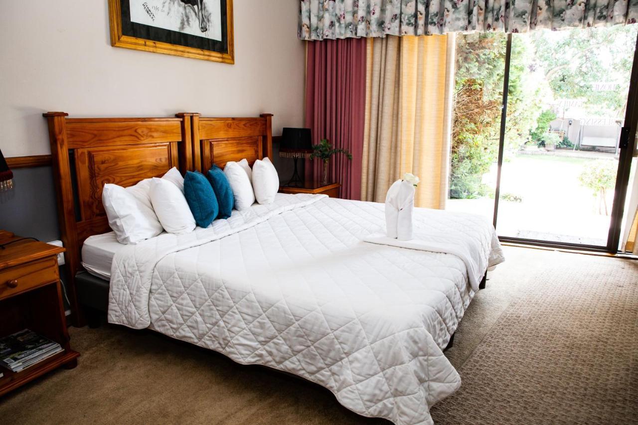 Woodpecker Guesthouse Фиксбург Экстерьер фото