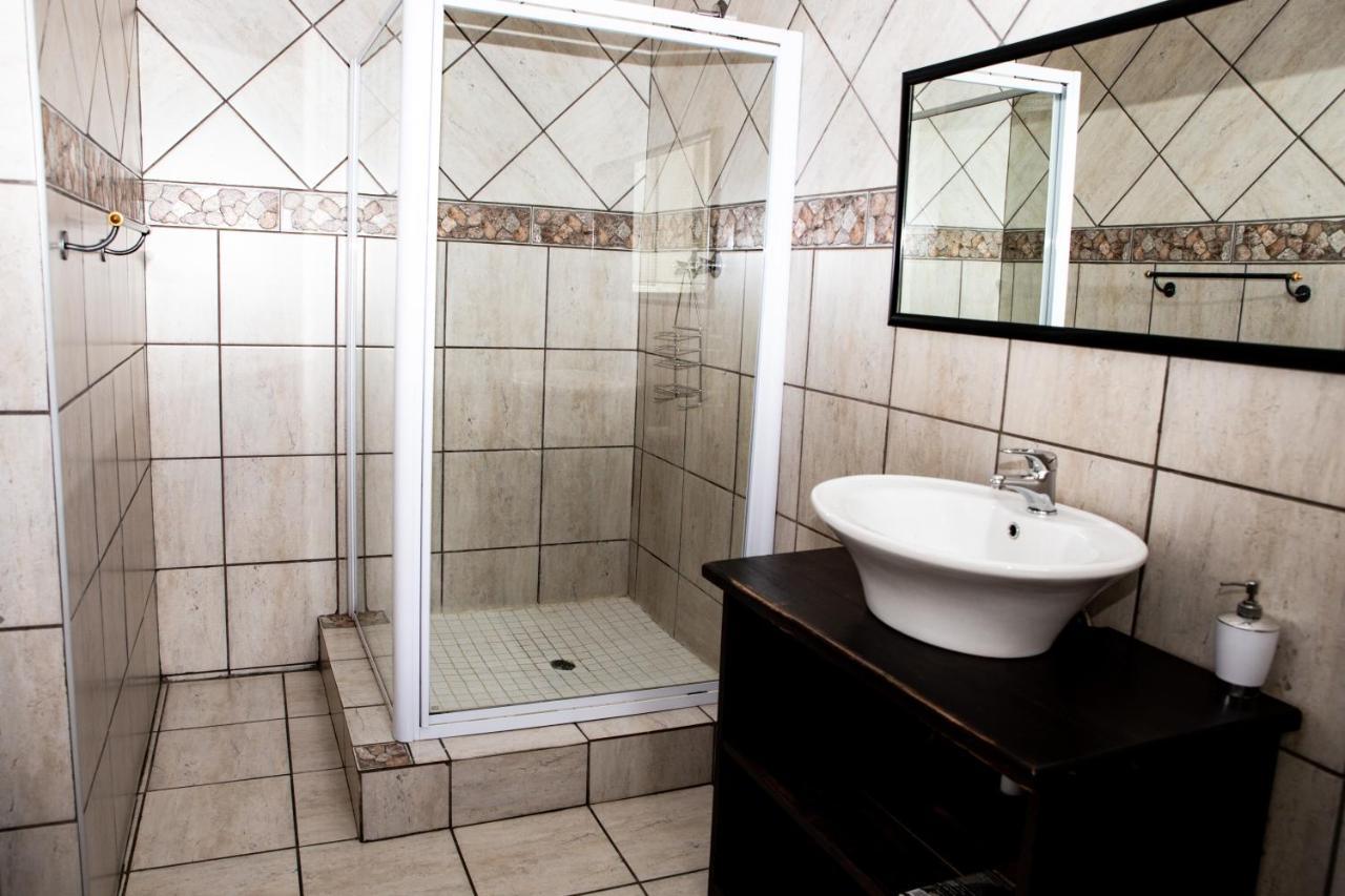 Woodpecker Guesthouse Фиксбург Экстерьер фото